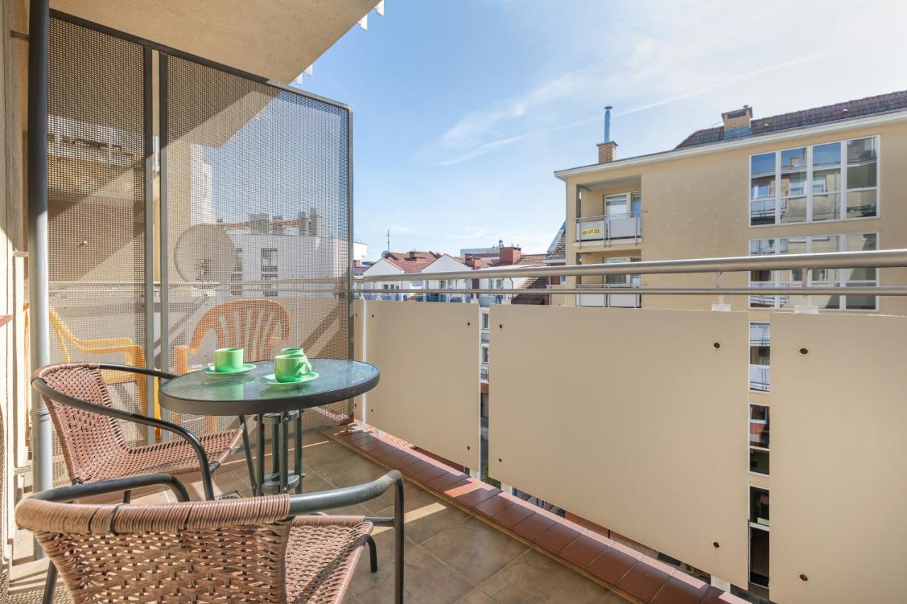 Jantar Apartamenty -Port Kolobrzeg- Westerplatte Z Garazem Kołobrzeg Exterior foto