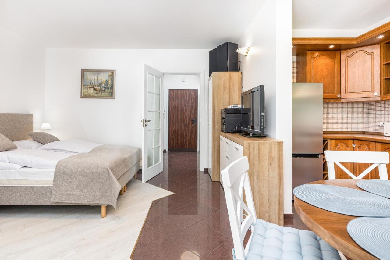Jantar Apartamenty -Port Kolobrzeg- Westerplatte Z Garazem Kołobrzeg Exterior foto